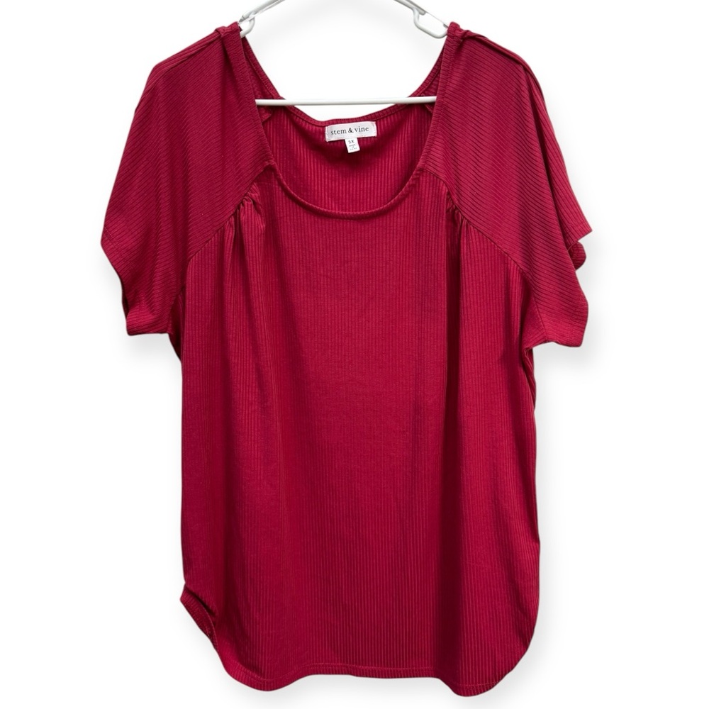 Stem&Vine Women’s Light Cranberry Textured Blouse Size 3X
24PTP. 32L.